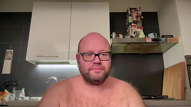 theitalianbear online show from December 16, 2024, 5:00 pm