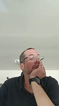 Snapshot of Sadonaut chatting on July 27, 2026, 9:16 am Sadonaut online show from July 27, 2026, 9:16 am