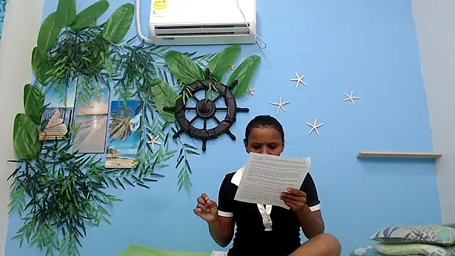 vanessa18nice online show from July 28, 2026, 8:12 pm