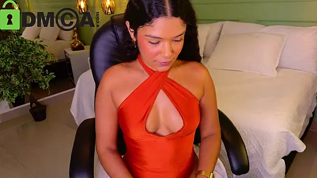 Snapshot of Mia___fox__ chatting on August 3, 2026, 8:01 pm Mia fox online show from August 3, 2026, 8:01 pm