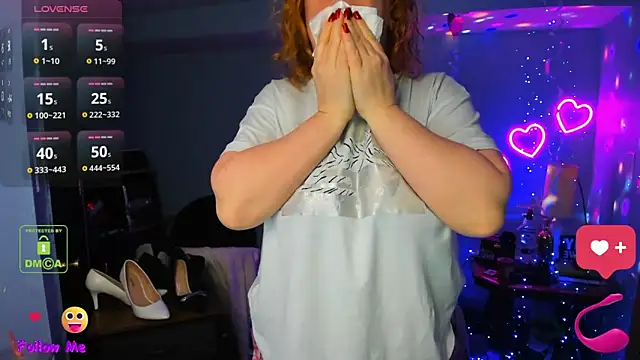 Snapshot of EllieFantastique chatting on February 20, 2025, 5:51 pm EllieFantastique online show from February 20, 2025, 5:51 pm