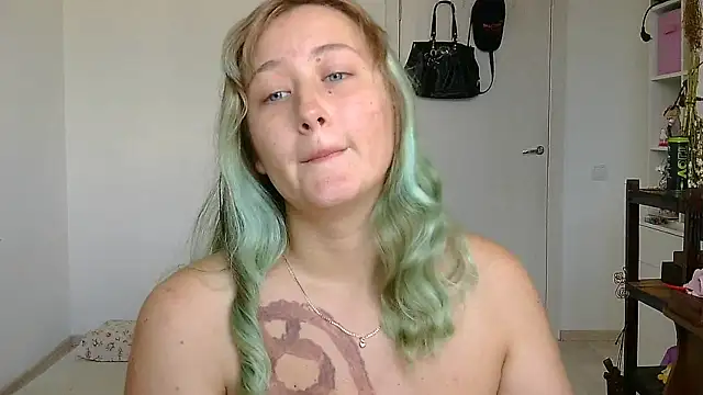 malina lychee online show from August 3, 2026, 9:26 am