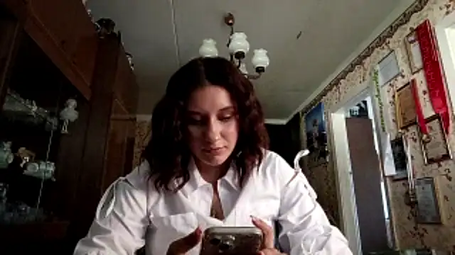 LoticCrawl online show from August 3, 2026, 1:05 pm