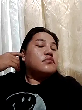 Andrea0414 online show from October 23, 2025, 10:19 pm