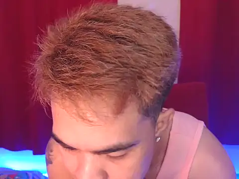 Snapshot of mike_jm chatting on October 29, 2025, 9:44 am mike jm online show from October 29, 2025, 9:44 am