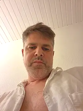 naugthyxnympho online show from August 2, 2026, 8:51 pm