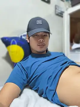 chinito 04 online show from August 9, 2026, 12:23 am