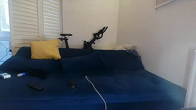 Snapshot of cherryontopxx chatting on August 9, 2026, 7:19 pm cherryontopxx online show from August 9, 2026, 7:19 pm