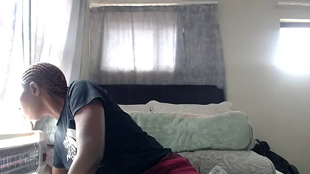 Snapshot of leanna23 chatting on March 4, 2026, 8:31 am leanna23 online show from March 4, 2026, 8:31 am