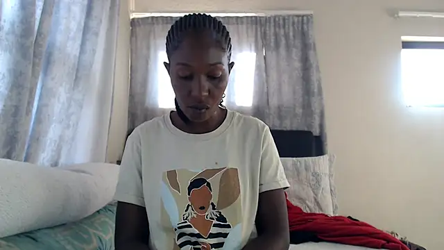 Snapshot of leanna23 chatting on April 4, 2026, 6:00 am leanna23 online show from April 4, 2026, 6:00 am