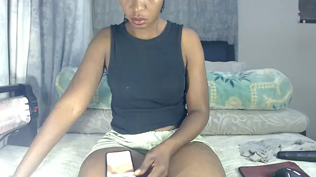 leanna23 online show from May 30, 2026, 3:47 am