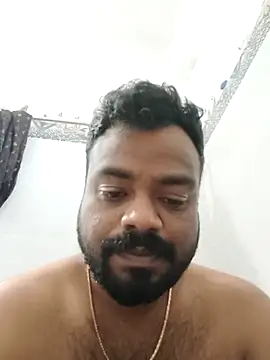 Snapshot of mikki1355 chatting on December 3, 2025, 1:46 am mikki1355 online show from December 3, 2025, 1:46 am