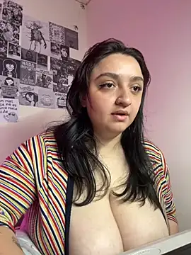 aliceayres797 online show from November 16, 2025, 9:31 pm