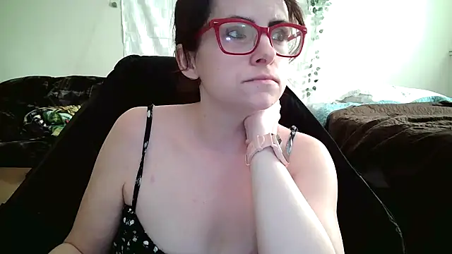 JessaBella online show from October 22, 2025, 3:01 pm