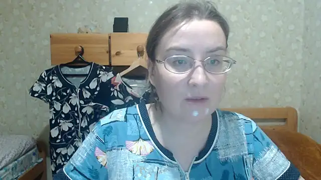 Smart Rose online show from November 26, 2025, 3:24 pm