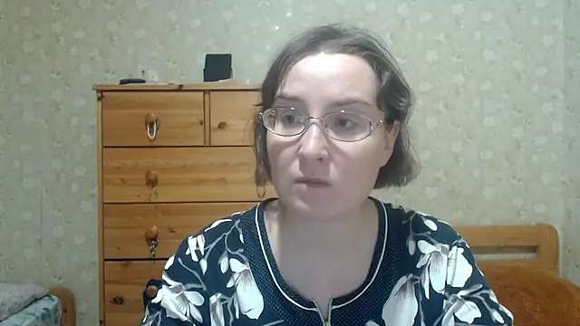 Smart Rose online show from February 16, 2026, 4:14 pm