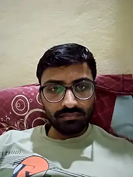 krishna8035 online show from December 6, 2024, 1:55 pm