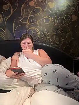 Natali UA online show from September 29, 2025, 6:02 pm