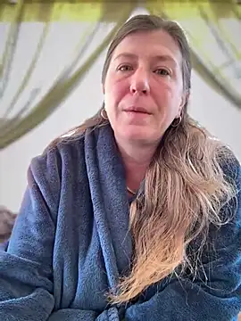 Natali UA online show from April 22, 2026, 6:16 am