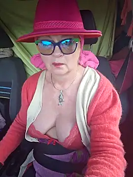 MucMilf59 online show from November 16, 2025, 8:31 am