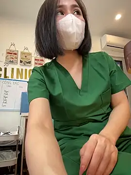 Meilian2021 online show from November 17, 2025, 4:40 am