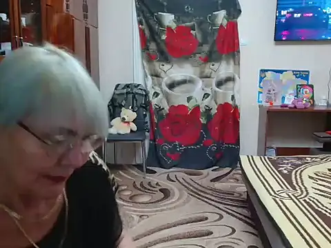 Snapshot of JenaCheim chatting on December 11, 2024, 10:38 pm JenaCheim online show from December 11, 2024, 10:38 pm