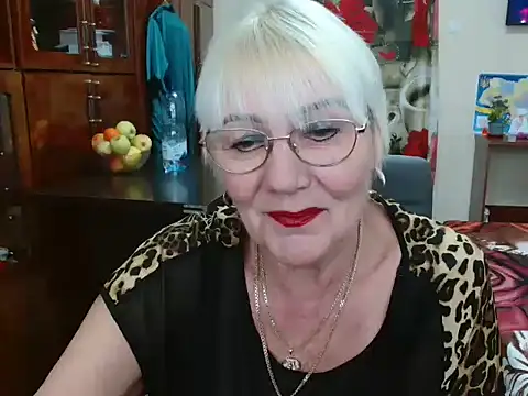 Snapshot of JenaCheim chatting on January 13, 2025, 6:27 am JenaCheim online show from January 13, 2025, 6:27 am