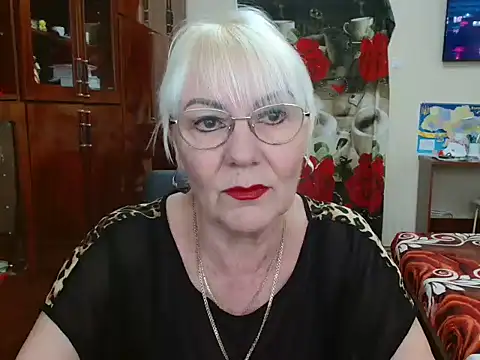 Snapshot of JenaCheim chatting on February 9, 2025, 6:01 am JenaCheim online show from February 9, 2025, 6:01 am