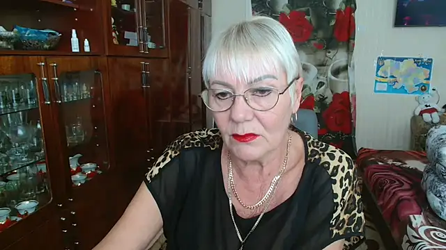 Snapshot of JenaCheim chatting on October 22, 2025, 7:41 am JenaCheim online show from October 22, 2025, 7:41 am