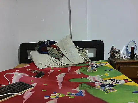 Snapshot of john_balthor chatting on June 12, 2026, 3:38 am john balthor online show from June 12, 2026, 3:38 am