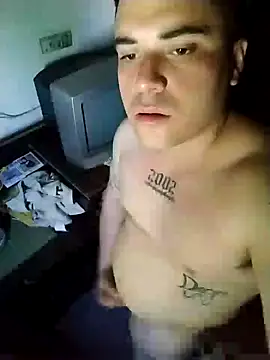 Snapshot of E_f chatting on September 28, 2025, 4:56 pm E f online show from September 28, 2025, 4:56 pm