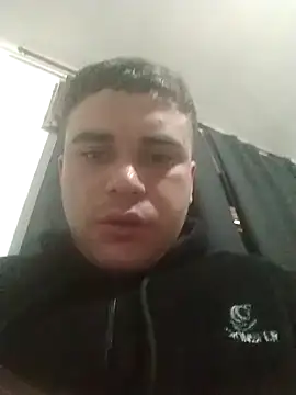 Snapshot of E_f chatting on October 12, 2025, 11:20 am E f online show from October 12, 2025, 11:20 am