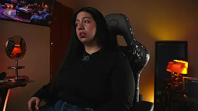 Snapshot of coraline_latin chatting on September 24, 2025, 11:52 pm coraline latin online show from September 24, 2025, 11:52 pm