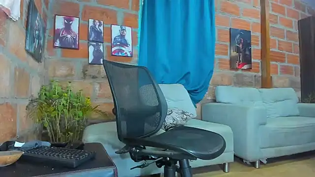 Snapshot of Zack_Grey chatting on March 1, 2025, 5:05 pm Zack Grey online show from March 1, 2025, 5:05 pm