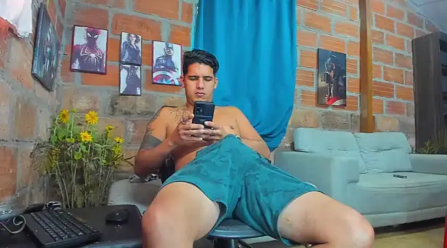 Snapshot of Zack_Grey chatting on March 6, 2025, 3:56 pm Zack Grey online show from March 6, 2025, 3:56 pm