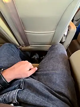 shakir12340 online show from September 25, 2025, 3:16 pm