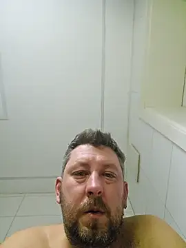 ktmtom247 online show from December 23, 2025, 2:31 am