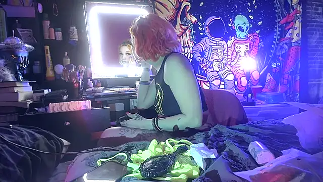 Snapshot of TEXASMARYYYJANE chatting on September 10, 2025, 2:06 pm TEXASMARYYYJANE online show from September 10, 2025, 2:06 pm