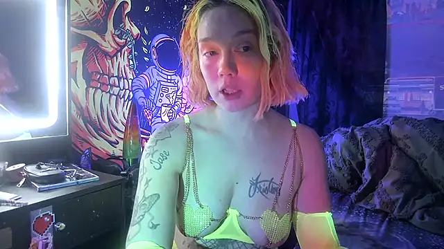 Snapshot of TEXASMARYYYJANE chatting on October 4, 2025, 12:30 am TEXASMARYYYJANE online show from October 4, 2025, 12:30 am