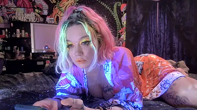 Snapshot of TEXASMARYYYJANE chatting on October 15, 2025, 11:49 pm TEXASMARYYYJANE online show from October 15, 2025, 11:49 pm