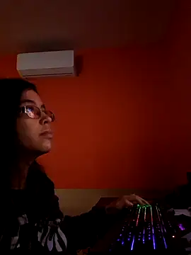 rposhta1991 online show from November 11, 2025, 7:08 am