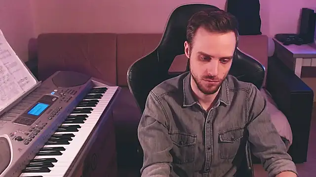 Sweetparker online show from November 23, 2025, 9:31 am