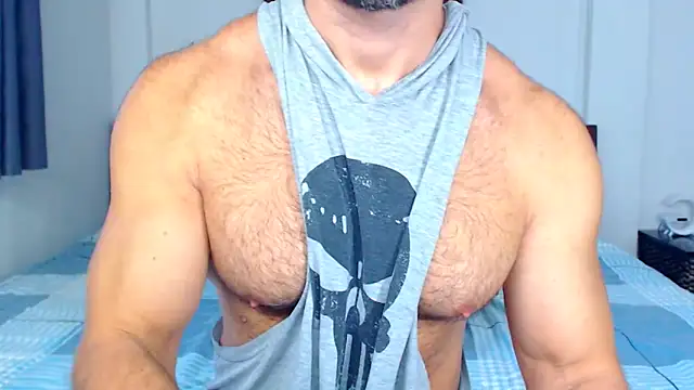 Snapshot of RONNIE_X chatting on October 20, 2025, 2:23 am RONNIE X online show from October 20, 2025, 2:23 am