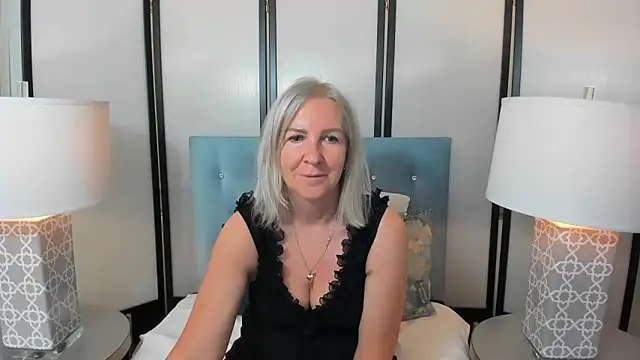 EricaTop online show from May 31, 2026, 4:53 am