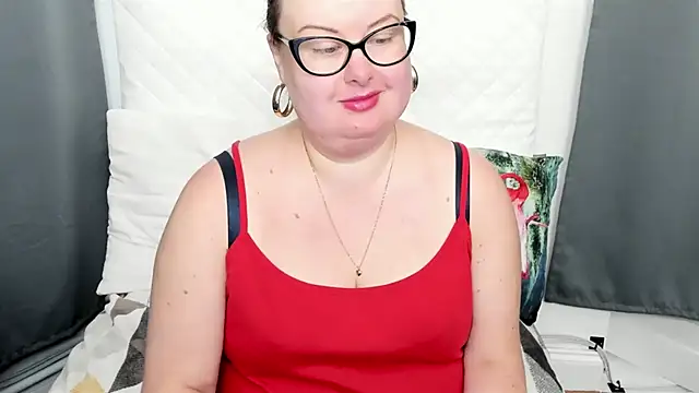 dirtyBonnie online show from October 2, 2025, 7:04 am