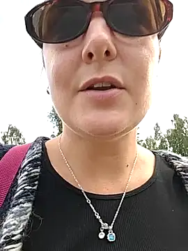 SwedishJennifer online show from July 6, 2026, 3:03 pm