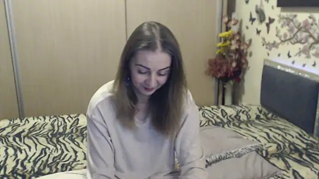 Snapshot of MirabelaSweet chatting on March 12, 2026, 7:58 am MirabelaSweet online show from March 12, 2026, 7:58 am