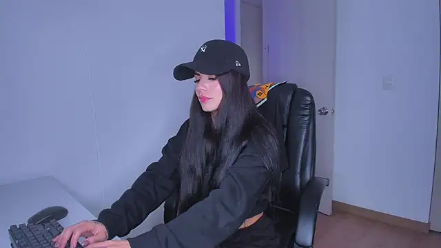 Lisegg  online show from March 12, 2026, 7:31 pm