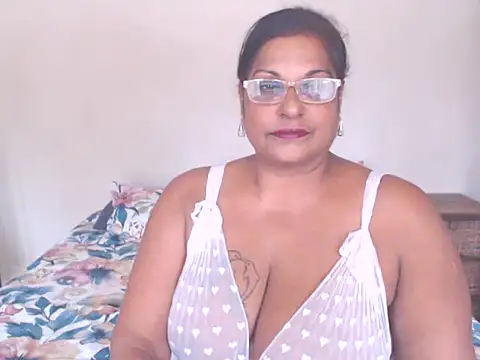 sexylax17 online show from October 14, 2025, 2:29 pm