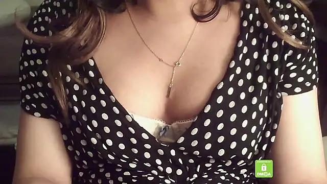 bxdgirlhr online show from May 18, 2026, 6:25 pm